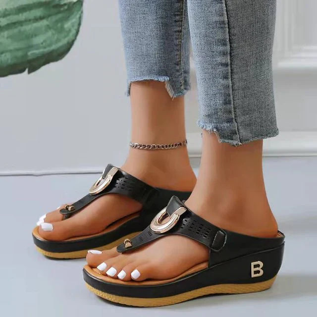 Adjustable Black Wedge Sandals for Women β Stylish & Supportive Comfort