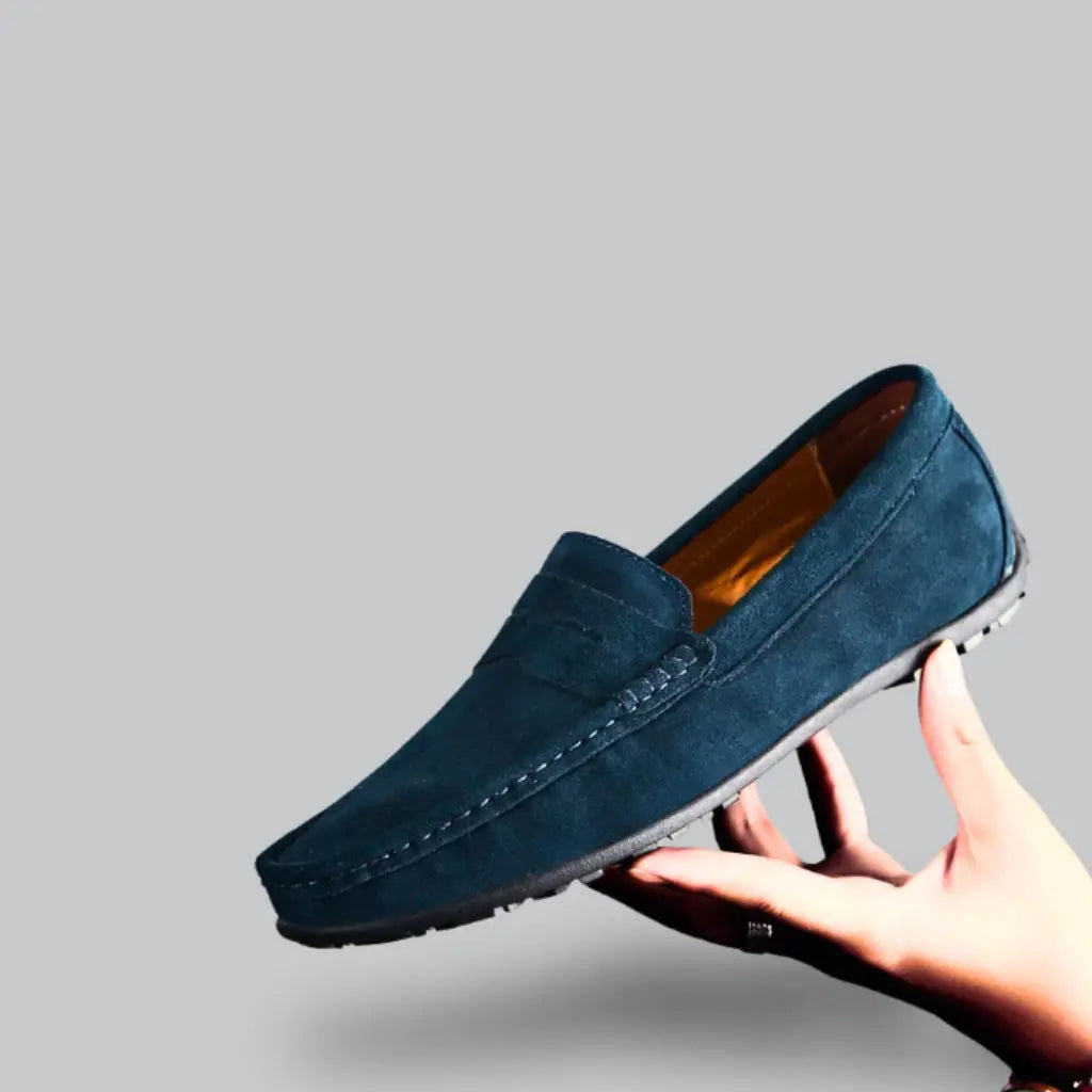 Belezza Classic Loafers with Soft Suede and Comfortable Fit
