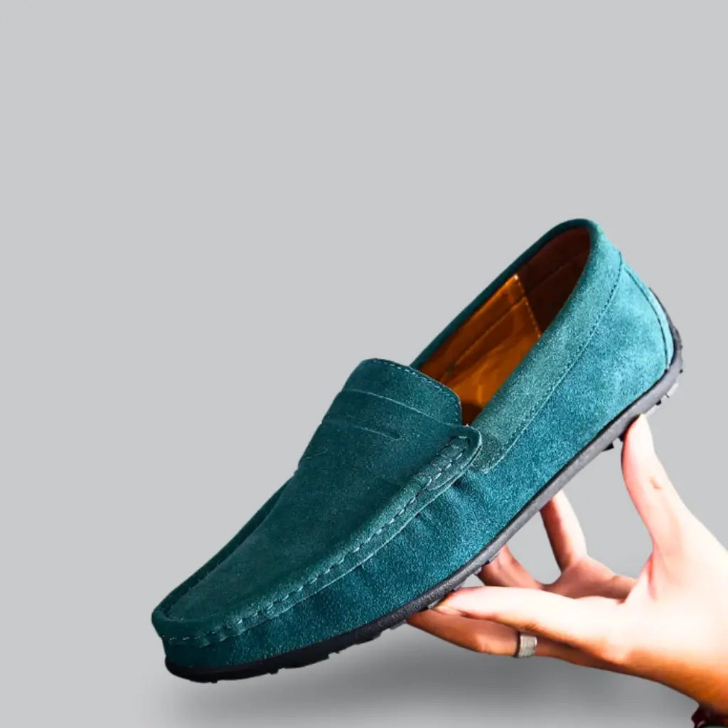 Belezza Classic Loafers with Soft Suede and Comfortable Fit