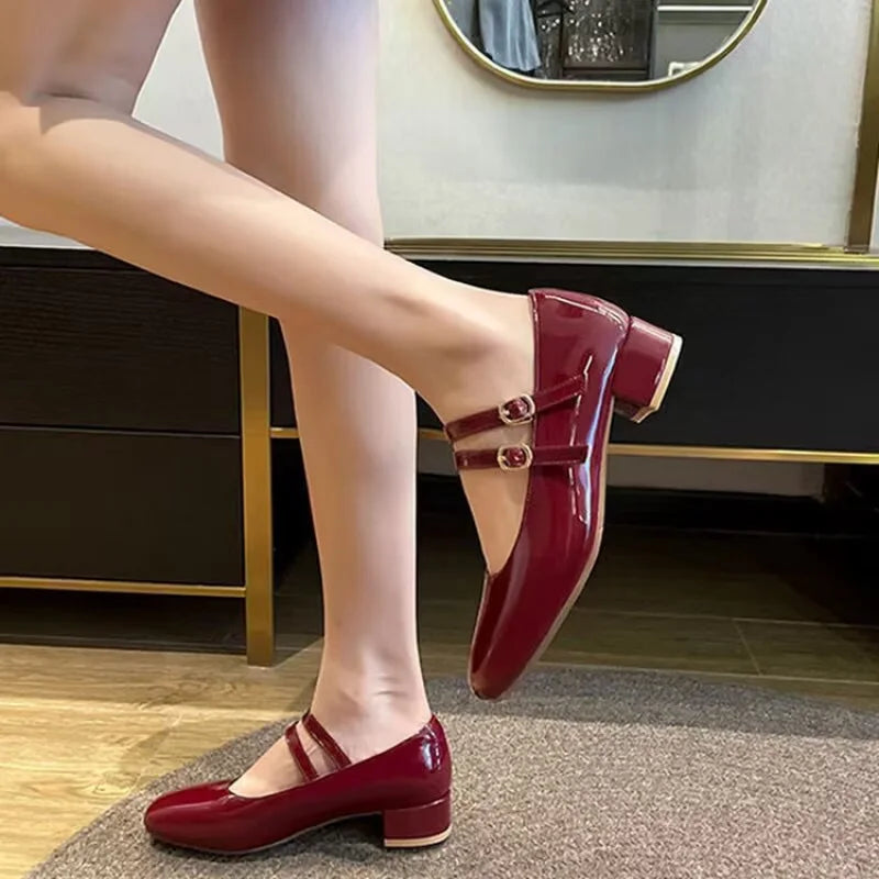 Burgundy Mary Jane Pumps for Women β Vintage-Inspired Comfort & Elegance
