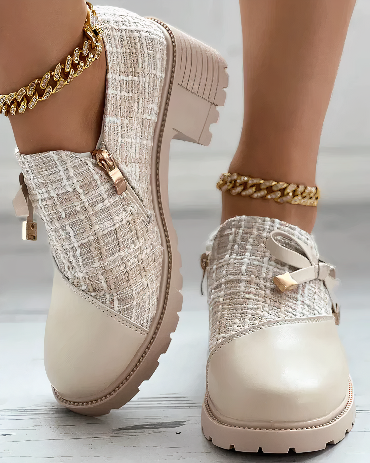 Chunky Black Heels for Women β Stylish & Comfortable Closed Toe Design