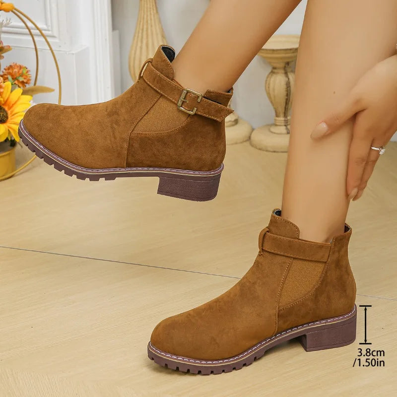 Chunky Heel Winter Boots for Women β Stylish & Cozy