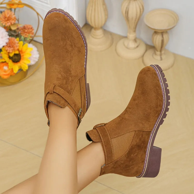 Chunky Heel Winter Boots for Women β Stylish & Cozy