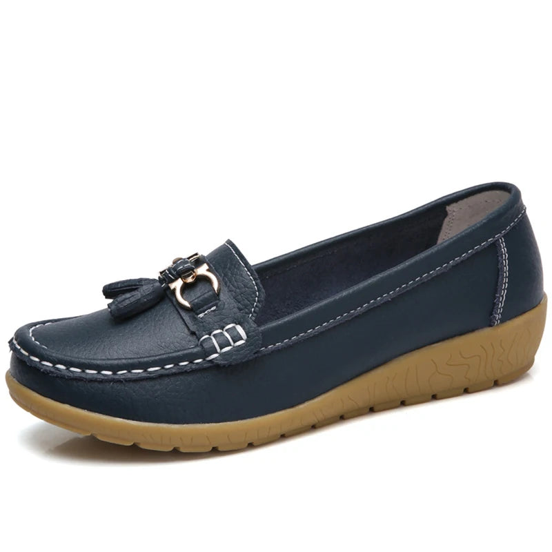 Classic Black Loafers for Women β Comfortable & Stylish Everyday Wear
