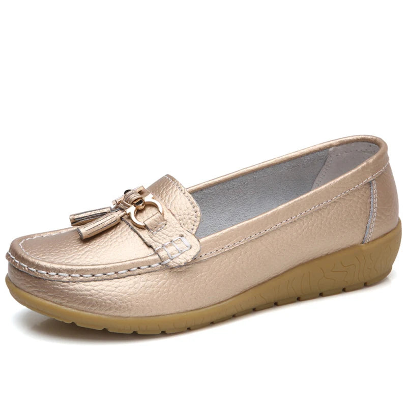 Classic Black Loafers for Women β Comfortable & Stylish Everyday Wear