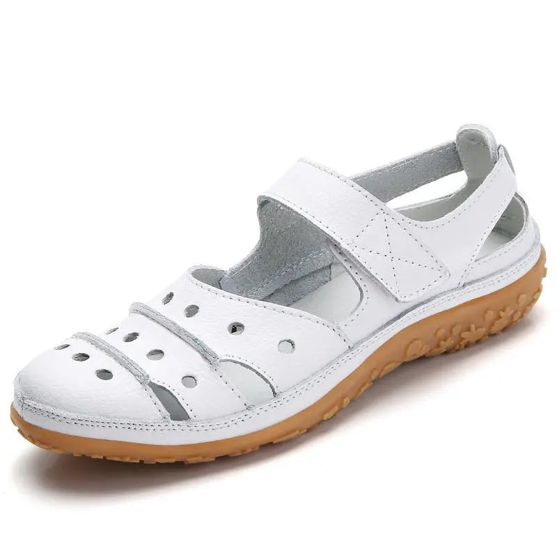 Comfortable Hole Sandals for Women β Non-Slip & Stylish 0