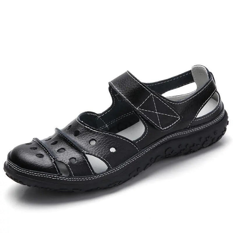 Comfortable Hole Sandals for Women β Non-Slip & Stylish 2