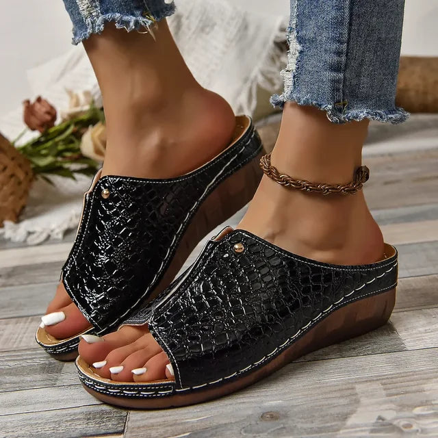 Croc-Embossed Wedge Sandals for Women β Stylish & Comfortable Wedge Heels