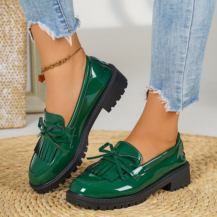 Patent Fringe Loafers for Women β Classic Charm & Everyday Comfort