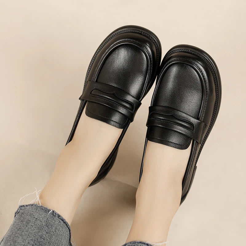 Lightweight Black Penny Loafers for Women β Effortless Style & Comfort