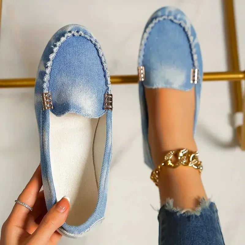 Lightweight Flat Loafers for Women β Trendy & Versatile