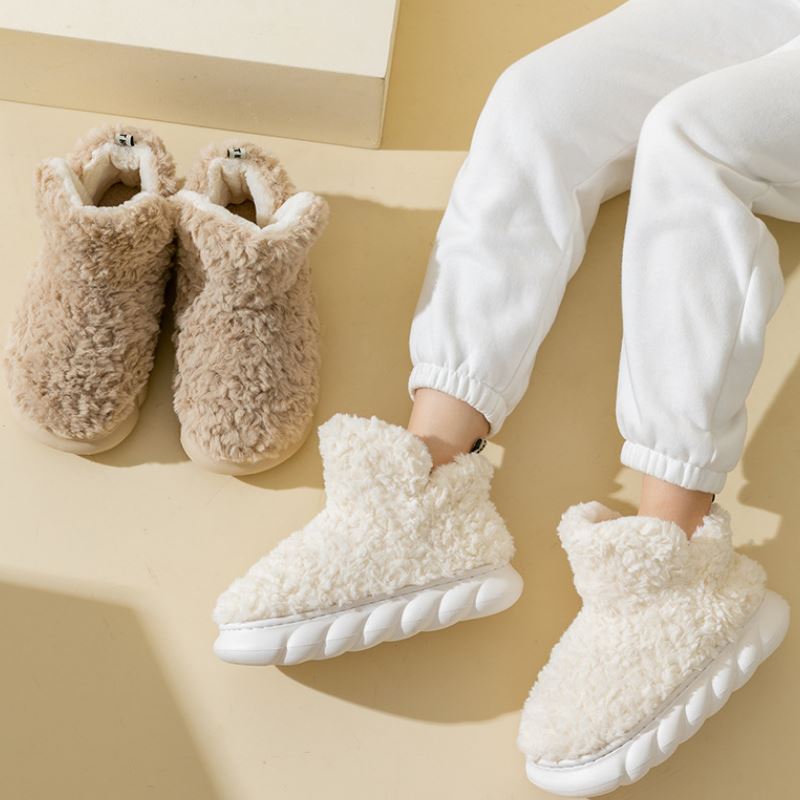 Plush Winter Slippers for Women β Cozy & Non-Slip Comfort