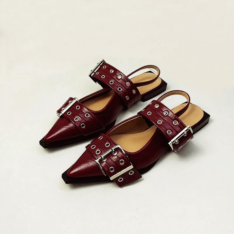 Pointed Sandals for Women β Bold & Stylish Design with Wide Buckle Straps