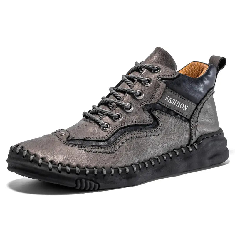 Retro Leather Mid-Top Boots for Men β Stylish & Durable Design 3