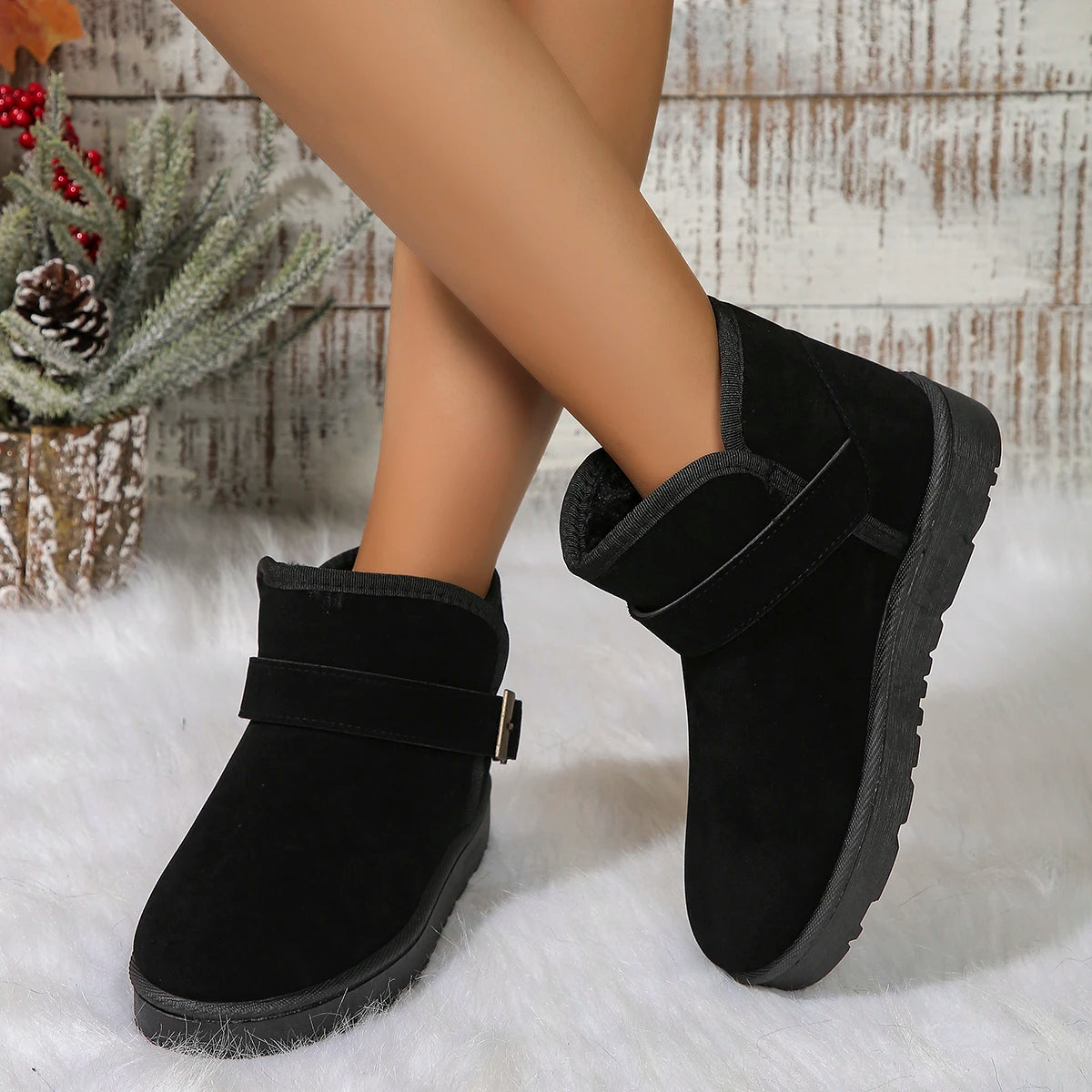Textured Winter Snow Boots for Women β Cozy & Supportive Design