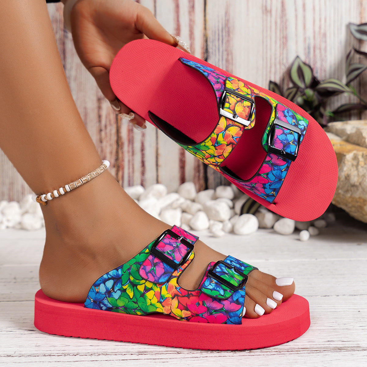 Thick-Soled Colorful Slippers for Women β Lightweight & Comfortable