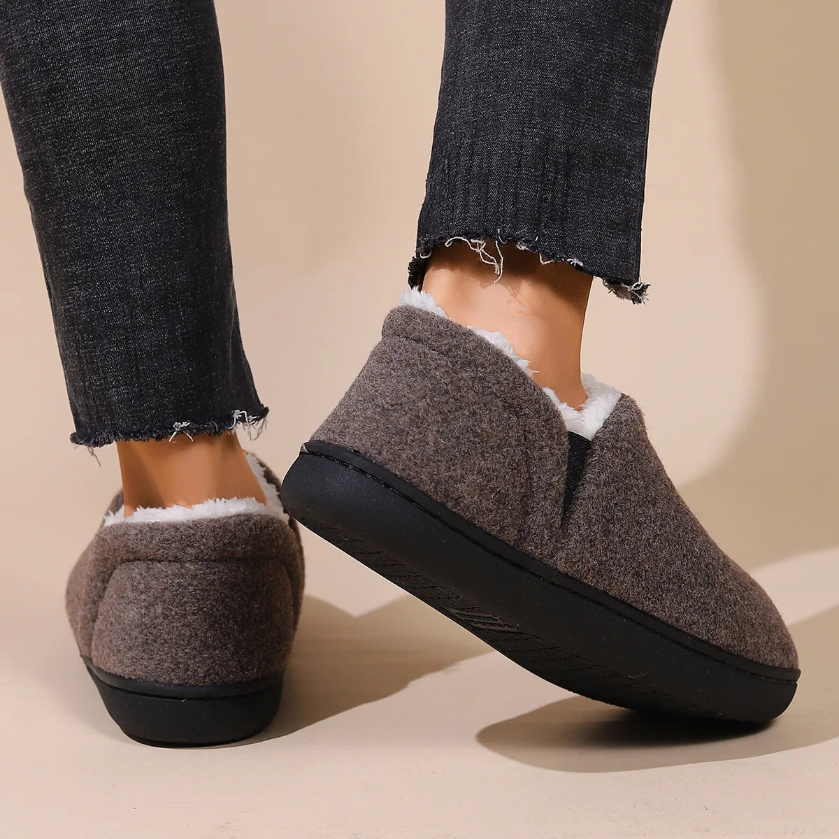 Warm Fluffy Slippers for Men β Cozy & Non-Slip Comfort