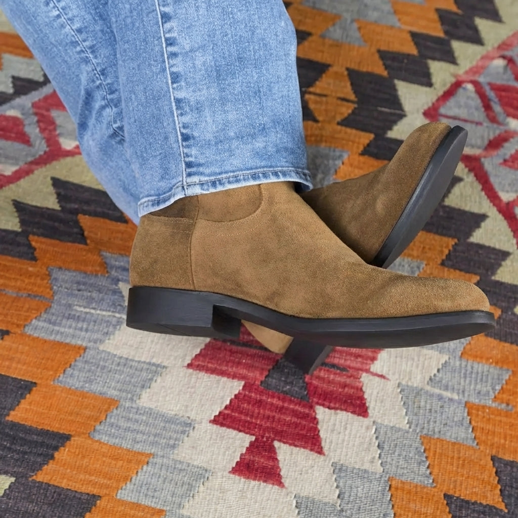 High-Top Cowboy Boots for Men – Stylish & Durable Design