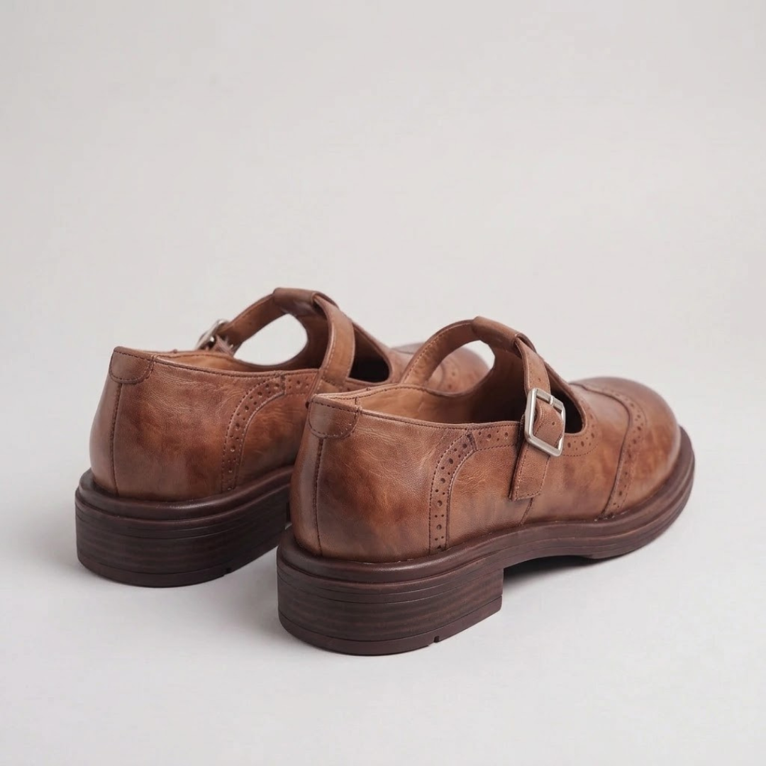 Women's Mary Jane Shoes with Buckle Strap – Vintage Brogue Style