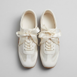 Women's Lace-Up Flats with Satin Bow Ribbons – Elegant Round Toe Shoes