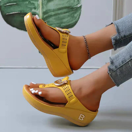Adjustable Black Wedge Sandals for Women – Stylish & Supportive Comfort
