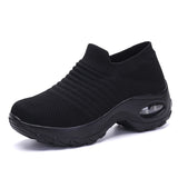 Breathable Slip-On Casual Shoes for Women – Lightweight & Versatile Comfort 7