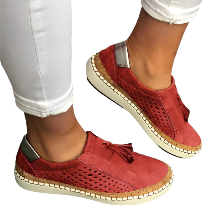 Breathable Slip-On Sneakers – Orthopedic Comfort & Supportive Fit