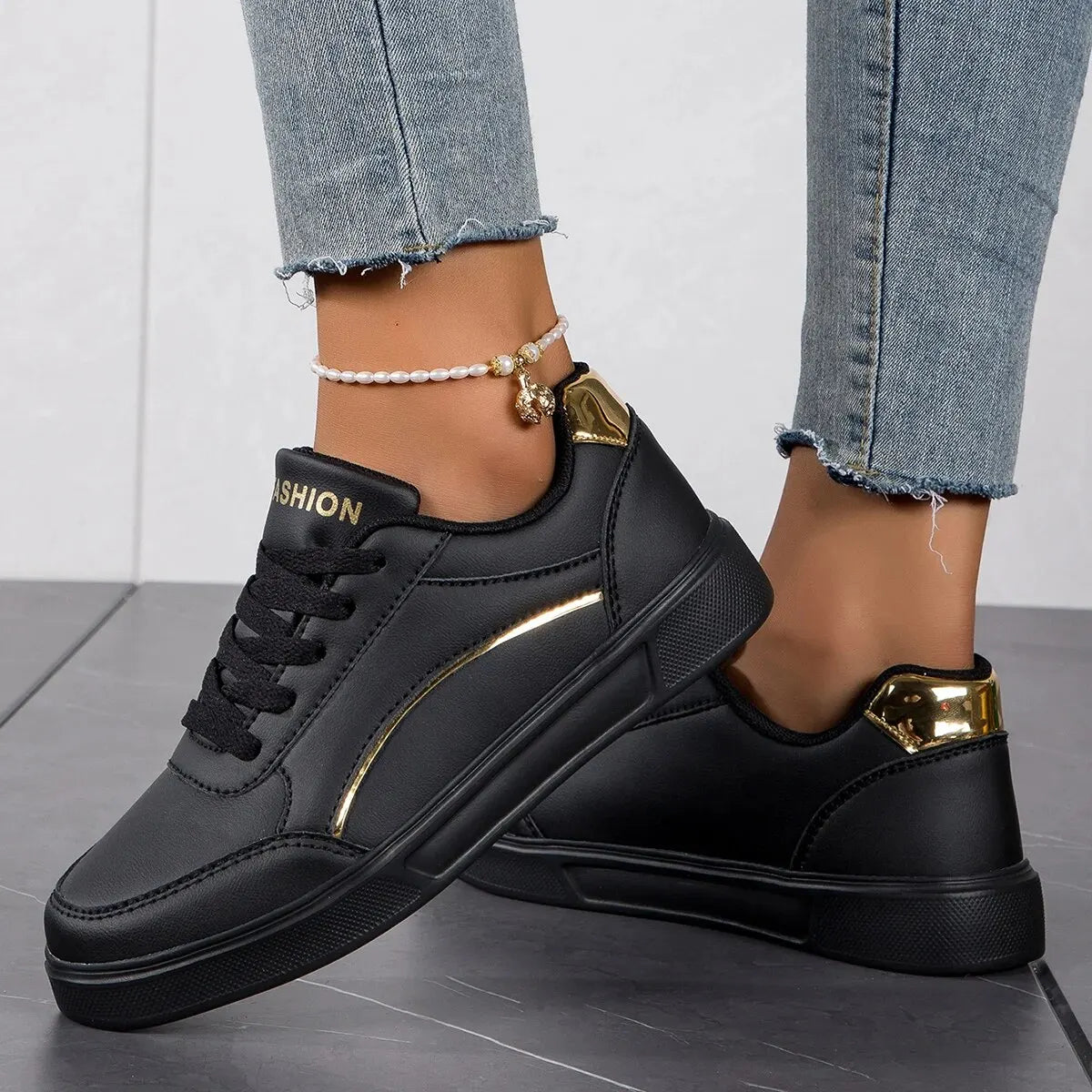 Casual Platform Sneakers for Women – Stylish & Comfortable Footwear 3