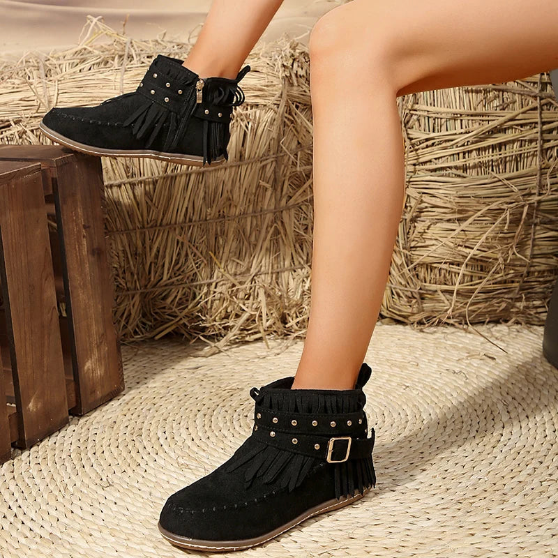 Chic Black Ankle Boots for Women – Stylish Western Buckle Design