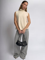 Chic Mini Shoulder Bag for Women – Edgy Design & Spacious Compartment
