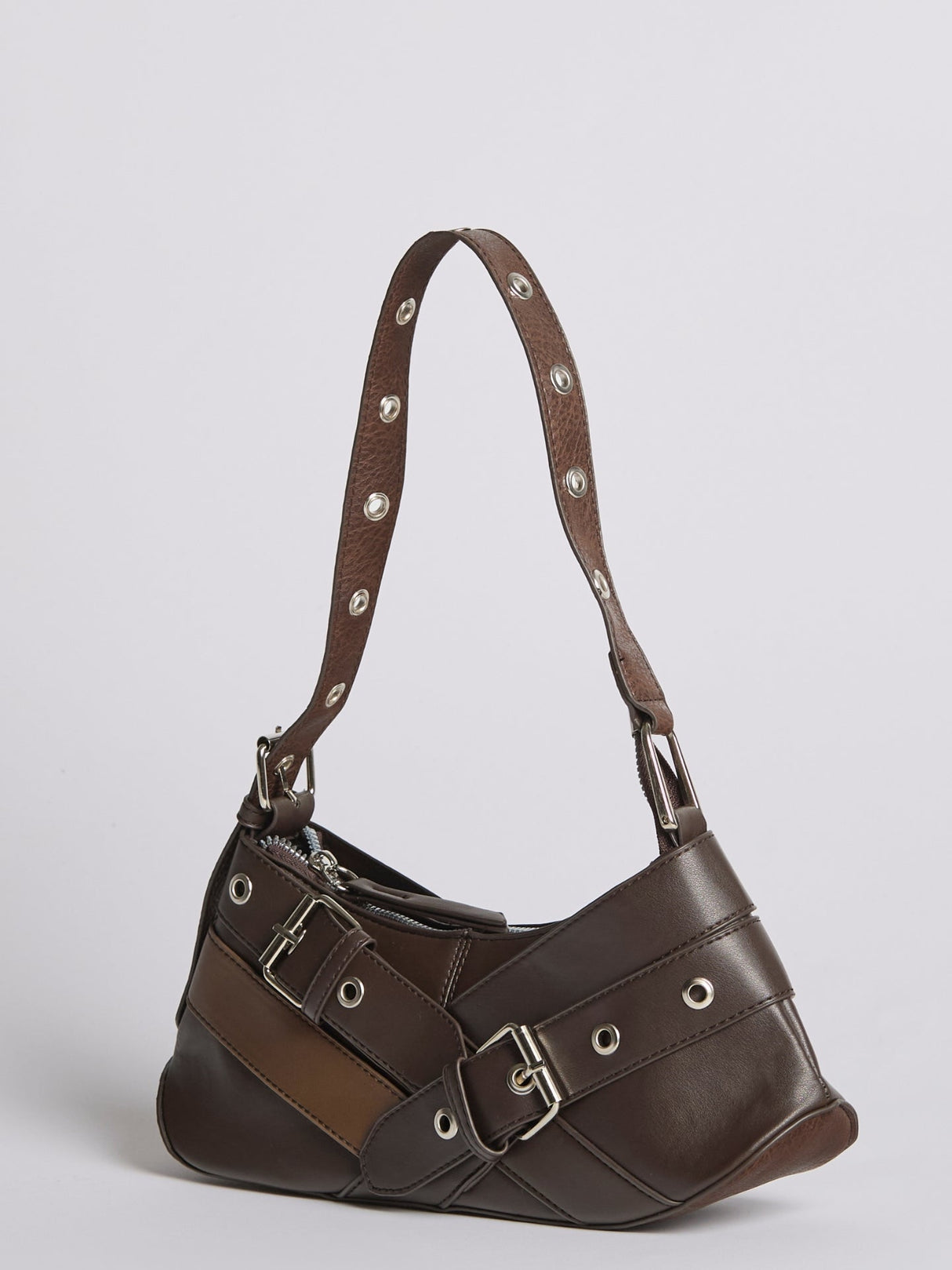 Chic Mini Shoulder Bag for Women – Edgy Design & Spacious Compartment