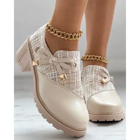 Chunky Black Heels for Women – Stylish & Comfortable Closed Toe Design