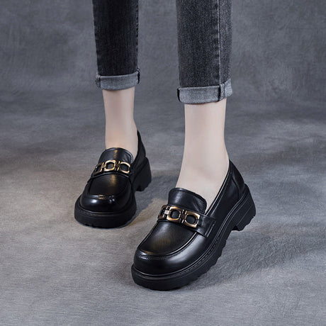 Classic Loafers for Women – Elegant Style with Chain Detail