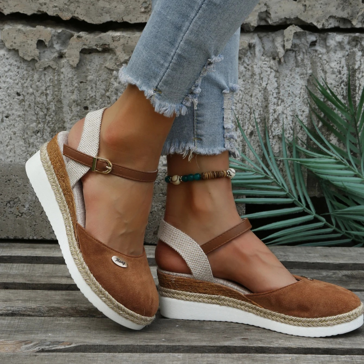Closed-Toe Espadrille Wedge Sandals for Women – Stylish & Comfortable