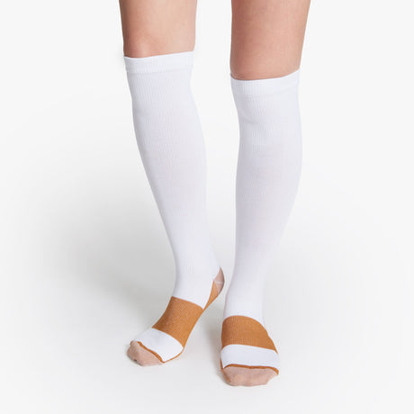 Copper Fit Compression Socks for Travel – Comfort & Support for Men and Women