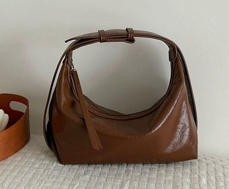 Distressed Leather Sling Bag for Women – Stylish & Comfortable Everyday Accessory