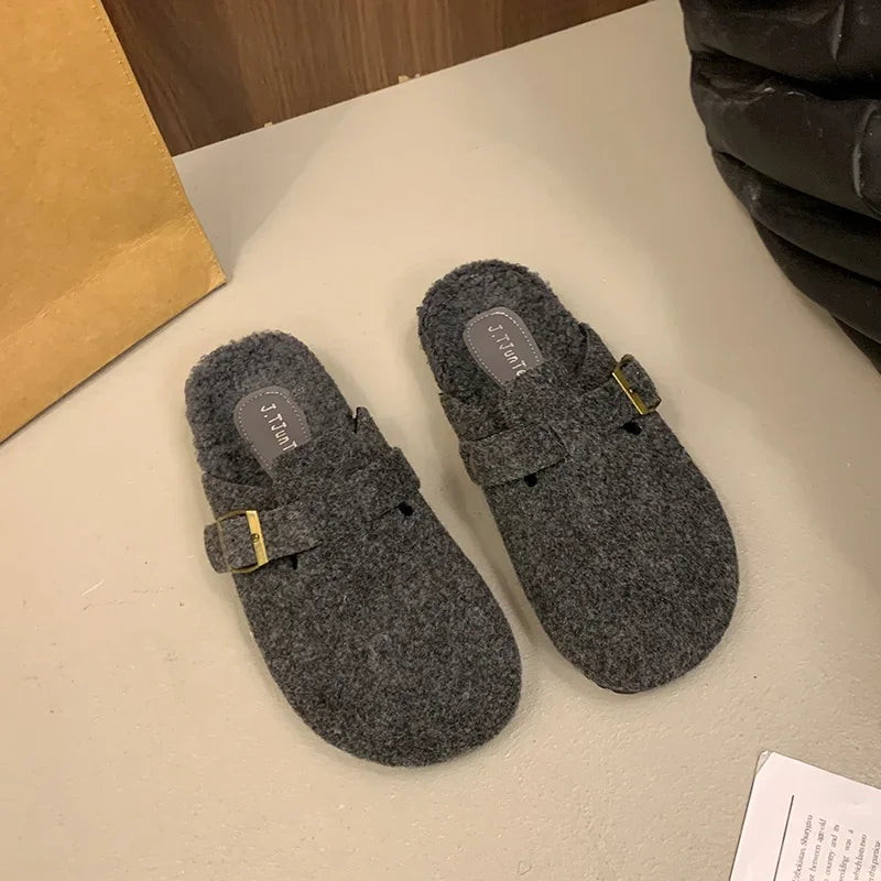 Fleece-Lined Clogs for Women – Cozy & Stylish Slip-On Design 2