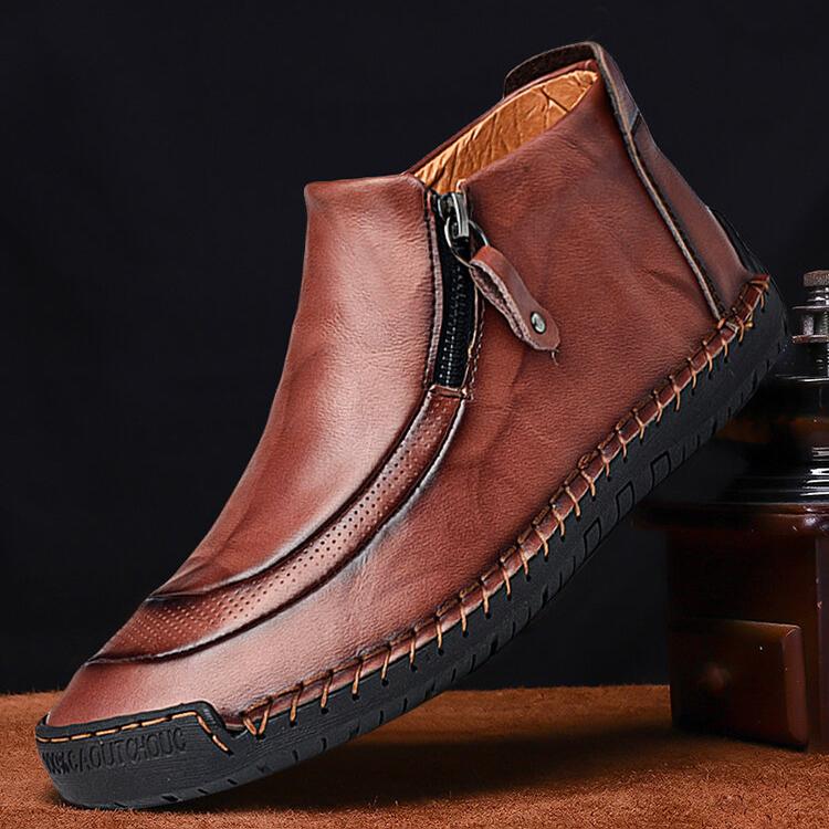 Hand-Stitched Leather Ankle Boots for Men – Comfortable & Stylish 1
