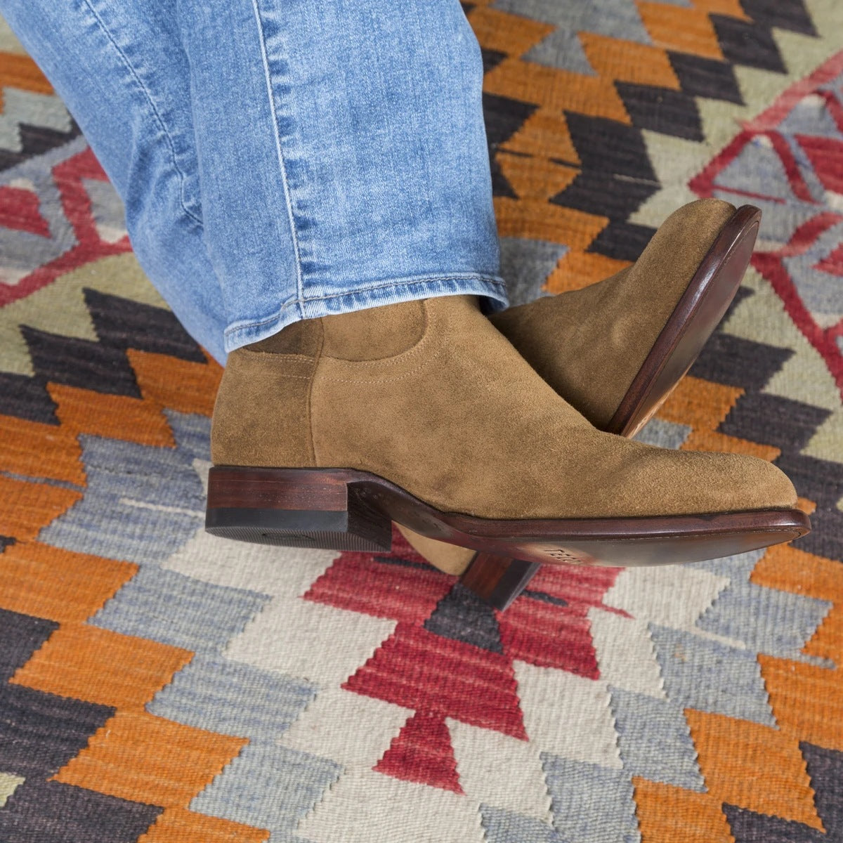High-Top Cowboy Boots for Men – Stylish & Durable Suede Design