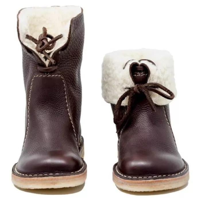 Lace-Up Snow Boots for Women – Cozy & Stylish for Winter