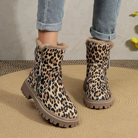 Leopard Print Snow Boots for Women – Cozy & Stylish Winter Footwear