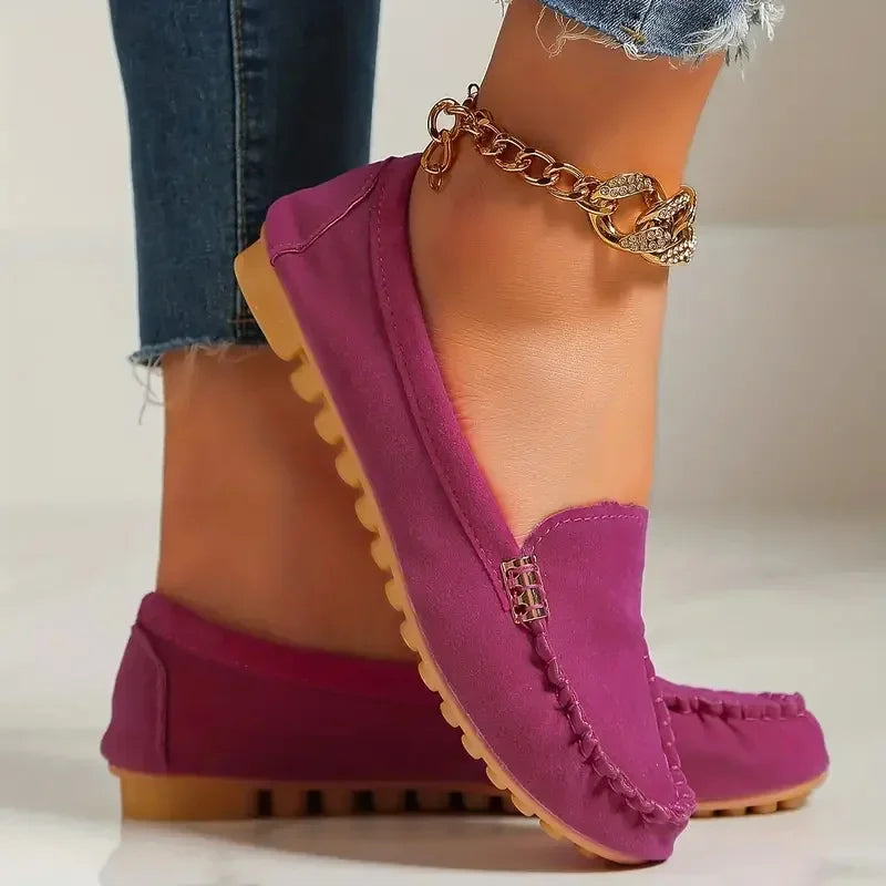 Lightweight Flat Loafers for Women – Trendy & Versatile
