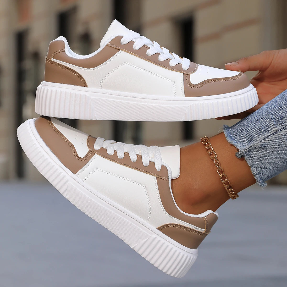 Lightweight Casual Sneakers for Women – Comfortable & Stylish with Non-Slip Grip 4