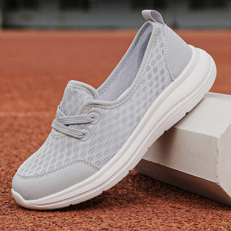 Lightweight Slip-On Walking Shoes for Women – Comfortable & Versatile 10