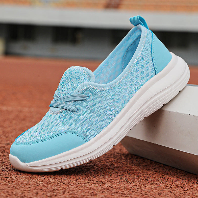Lightweight Slip-On Walking Shoes for Women – Comfortable & Versatile 7