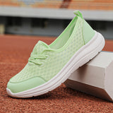 Lightweight Slip-On Walking Shoes for Women – Comfortable & Versatile 9