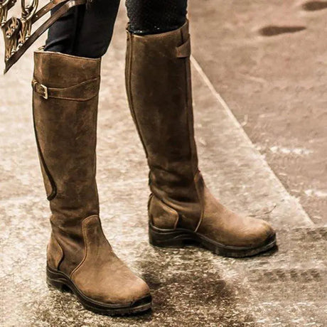 Mid-Tube Black Boots for Women – Stylish & Comfortable Everyday Wear