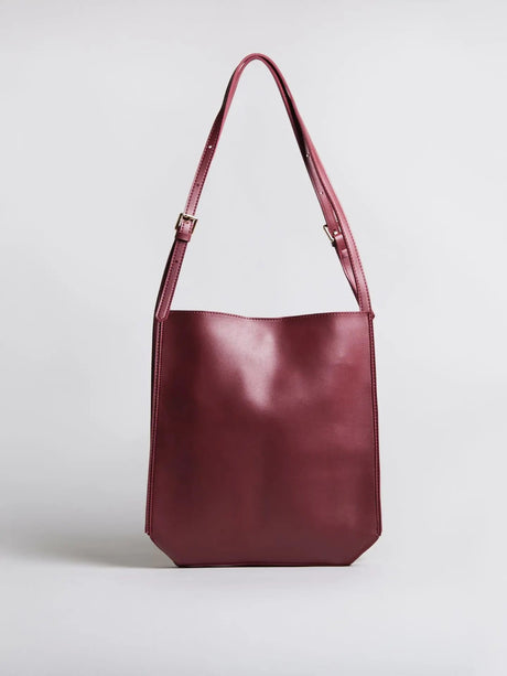 Minimalist Chic Tote Bag for Women – Stylish & Functional