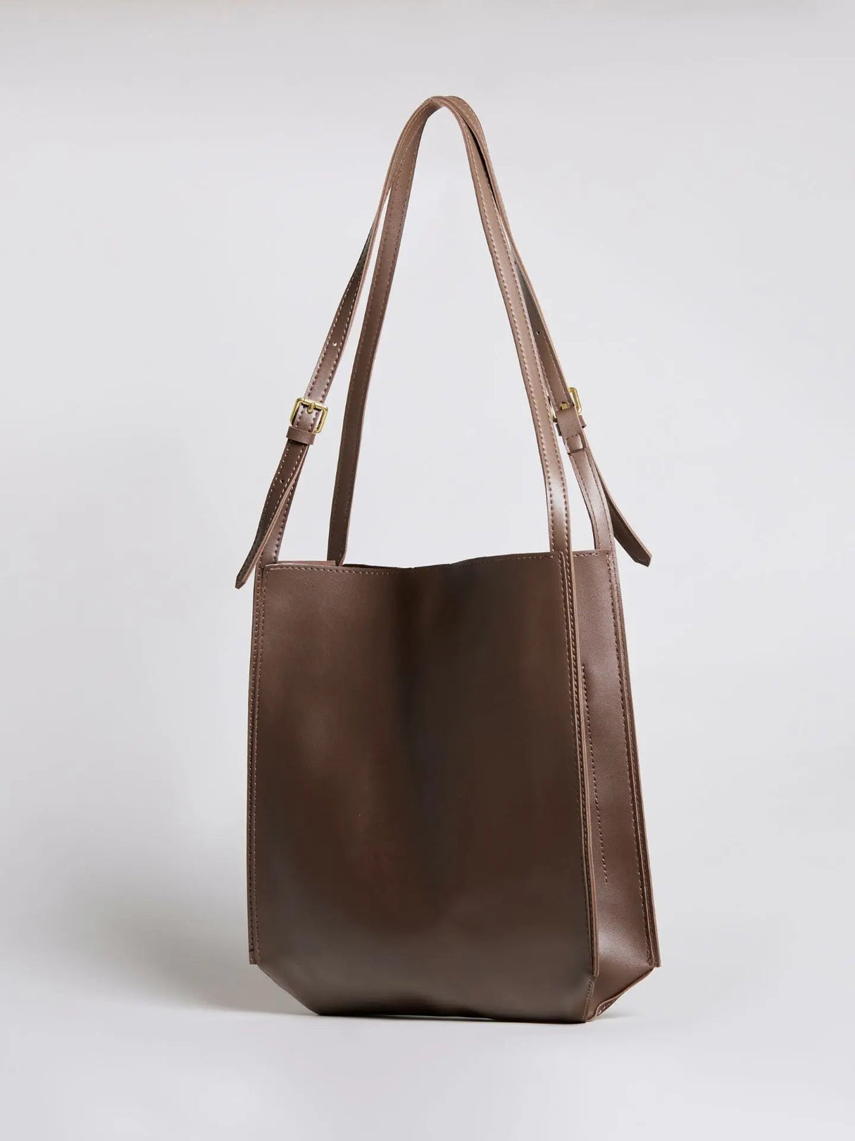 Minimalist Chic Tote Bag for Women – Stylish & Functional