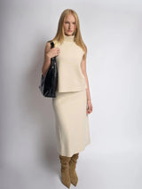 Minimalist Tote Bag for Women – Spacious & Stylish Design